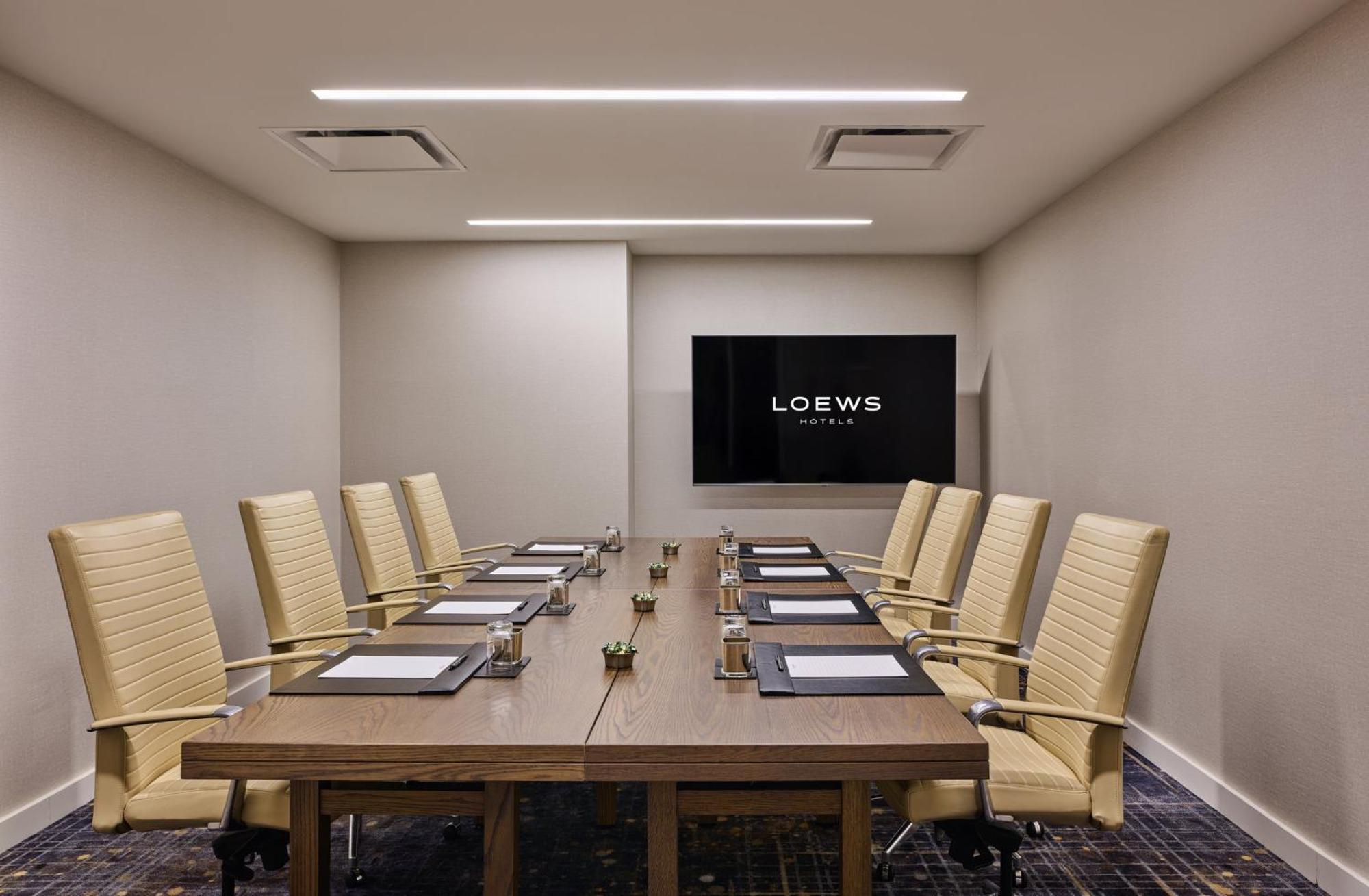 Hotel Loews 4*